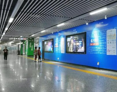 地鐵站不同區(qū)域對室內全彩led顯示屏要求有哪些？